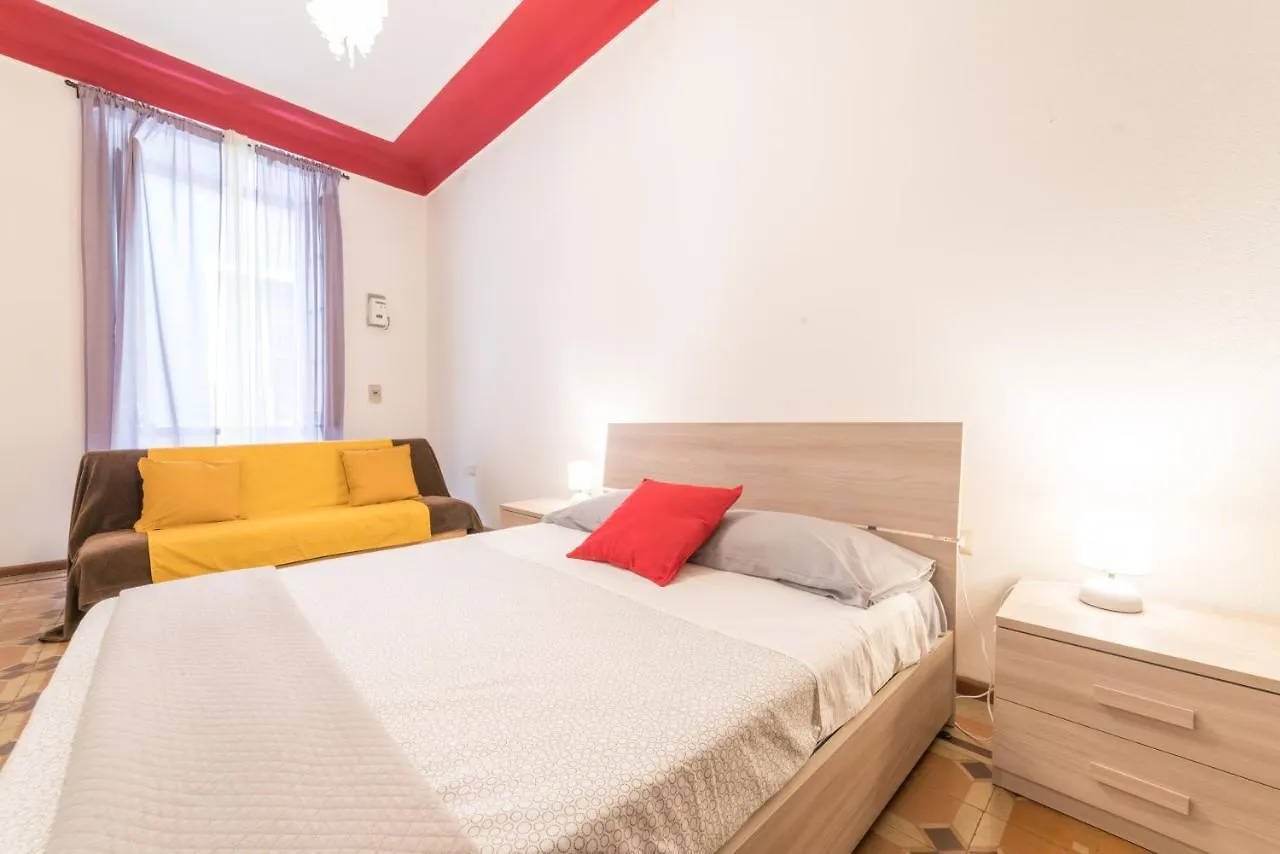 קליארי Appartamento Genovesi . Intero Apt . Wifi . Ac איטליה