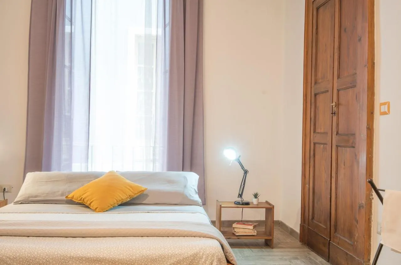 דירה קליארי Appartamento Genovesi . Intero Apt . Wifi . Ac
